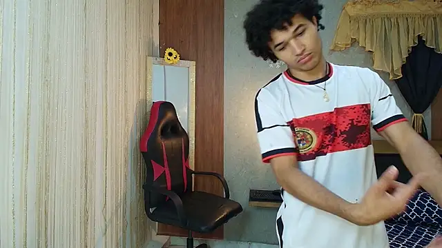 fire drako  online show from February 25, 3:51 am