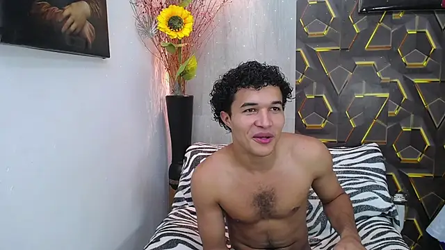 Snapshot of fire_drako_ chatting on September 14, 5:30 am fire drako online show from September 14, 5:30 am