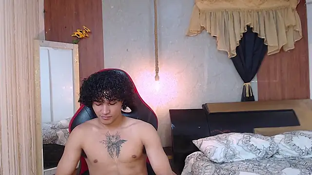 Snapshot of fire_drako_ chatting on May 7, 9:51 pm fire drako online show from May 7, 9:51 pm