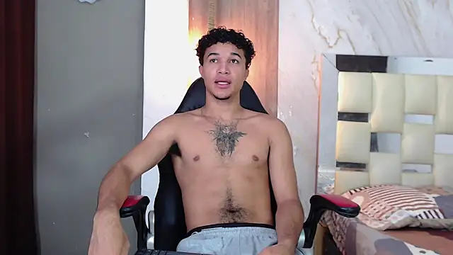 Snapshot of fire_drako_ chatting on July 14, 8:59 pm fire drako online show from July 14, 8:59 pm