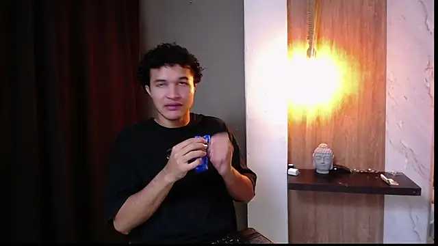 Snapshot of fire_drako_ chatting on September 27, 4:40 am fire drako online show from September 27, 4:40 am