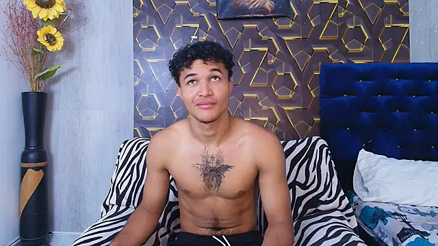 Snapshot of fire_drako_ chatting on June 30, 9:59 pm fire drako online show from June 30, 9:59 pm