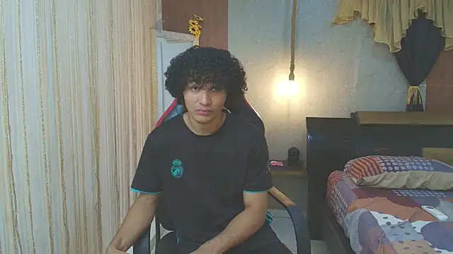 fire drako  online show from April 4, 10:38 pm