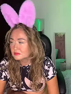 BunnyGlow50 online show from October 29, 2:54 am