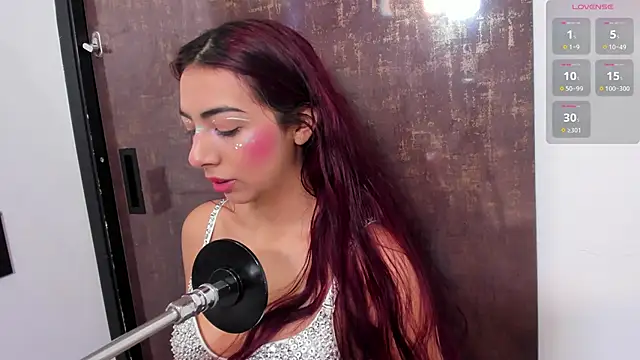 cherry skinny  online show from December 5, 4:00 am