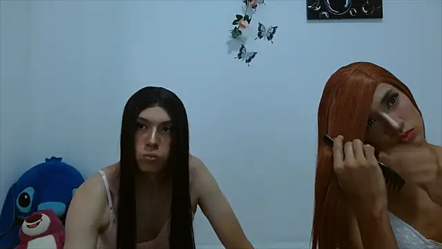 Snapshot of PinkLuna_LolaBloom chatting on November 6, 9:08 pm PinkLuna LolaBloom online show from November 6, 9:08 pm