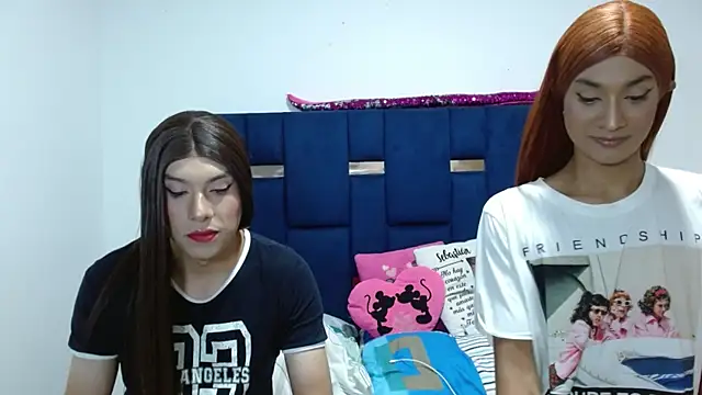 PinkLuna LolaBloom online show from February 13, 3:06 am