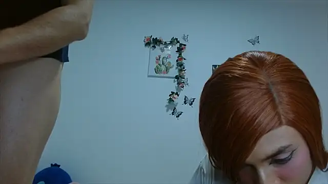 Snapshot of PinkLuna_LolaBloom chatting on November 7, 11:08 pm PinkLuna LolaBloom online show from November 7, 11:08 pm