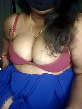 Snapshot of sonali134 chatting on November 29, 6:41 pm sonali134 online show from November 29, 6:41 pm