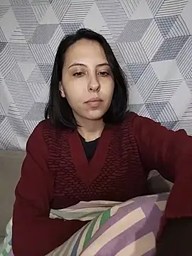 Snapshot of melzinhah03 chatting on June 26, 1:44 am melzinhah03 online show from June 26, 1:44 am