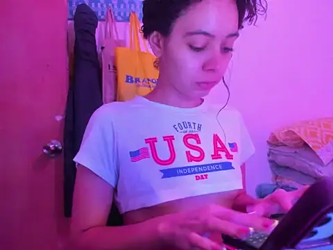 Annie rosse1017 online show from February 28, 1:11 pm