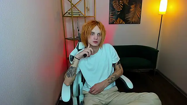 Snapshot of ArchiehalI chatting on September 12, 9:03 pm ArchiehalI online show from September 12, 9:03 pm