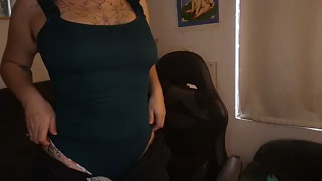 Miacatsito3 online show from February 10, 9:14 pm