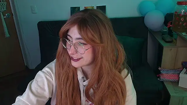 Miacatsito3 online show from November 25, 4:02 am