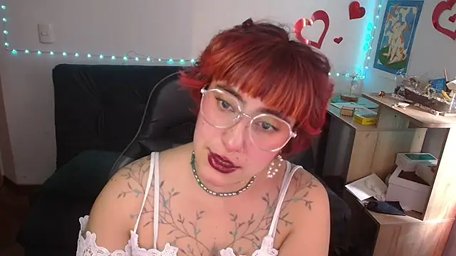 Miacatsito3 online show from April 24, 8:22 pm