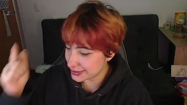 Miacatsito3 online show from January 14, 7:56 am