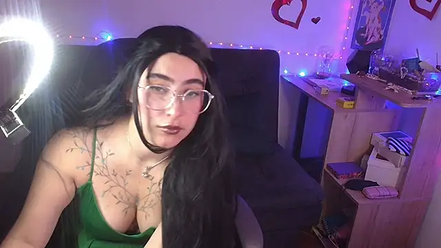Miacatsito3 online show from June 1, 4:13 am
