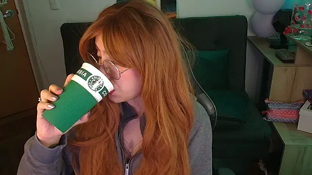 Miacatsito3 online show from November 20, 2:23 am