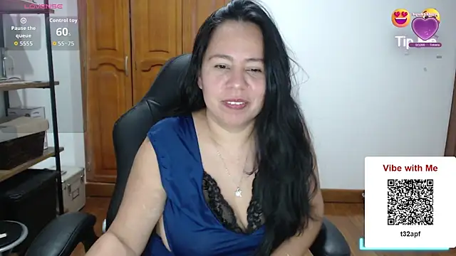Snapshot of alexandraa19 chatting on September 25, 3:34 am alexandraa19 online show from September 25, 3:34 am