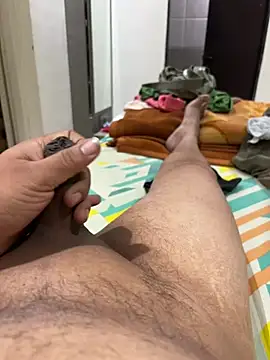 Snapshot of Adityashivani_143 chatting on February 10, 2:54 am Adityashivani 143 online show from February 10, 2:54 am