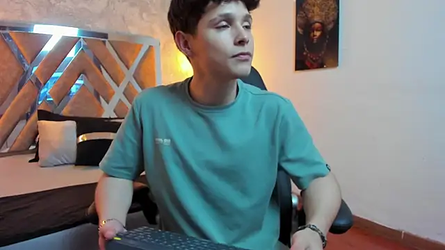 kraven lust online show from April 11, 3:03 am