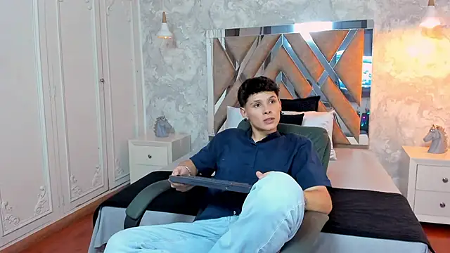 kraven lust online show from October 28, 3:07 am