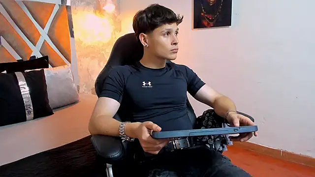 kraven lust online show from October 10, 3:07 am