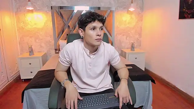 kraven lust online show from September 18, 4:37 am