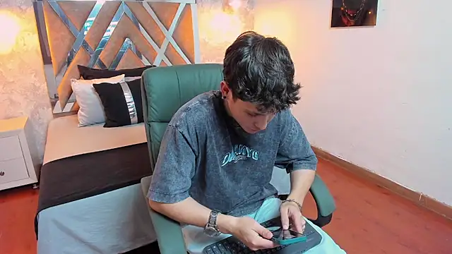 kraven lust online show from September 13, 3:06 am