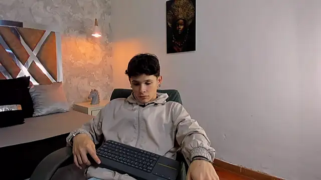 kraven lust online show from November 8, 3:10 am