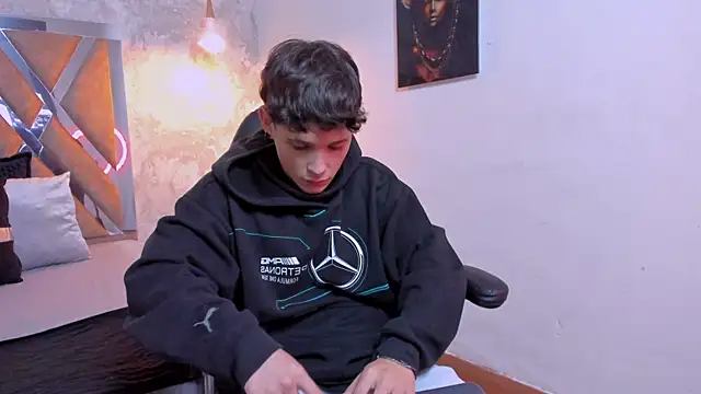 kraven lust online show from October 18, 3:08 am