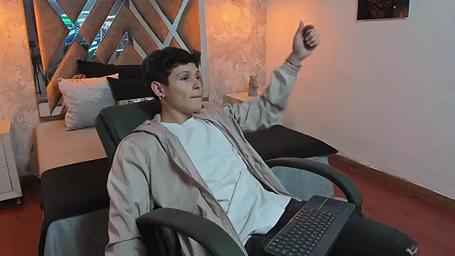 kraven lust online show from September 20, 3:00 am