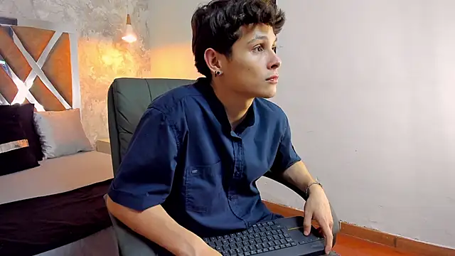 kraven lust online show from December 4, 3:05 am