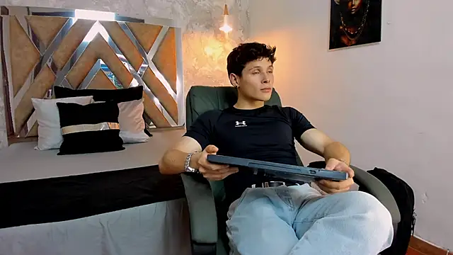 kraven lust online show from November 26, 3:06 am