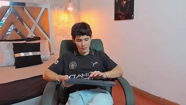 kraven lust online show from October 5, 3:19 am