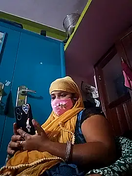 Snapshot of TAMI_KAYAL chatting on November 17, 6:39 am TAMI KAYAL online show from November 17, 6:39 am