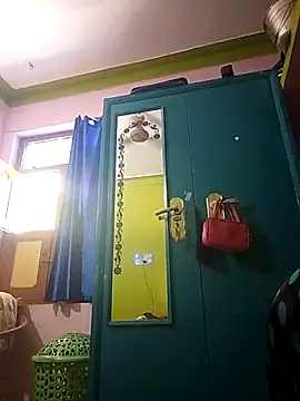 Snapshot of TAMI_KAYAL chatting on November 11, 5:46 am TAMI KAYAL online show from November 11, 5:46 am