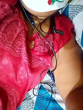 Snapshot of TAMI_KAYAL chatting on December 17, 9:03 am TAMI KAYAL online show from December 17, 9:03 am