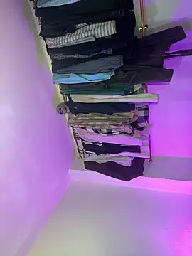 Snapshot of Billie_Turner_ chatting on December 18, 4:17 am Billie Turner online show from December 18, 4:17 am