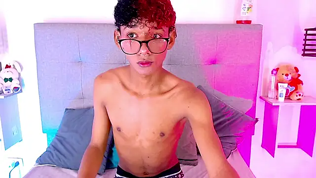 Snapshot of Billie_Turner_ chatting on September 25, 4:13 pm Billie Turner online show from September 25, 4:13 pm