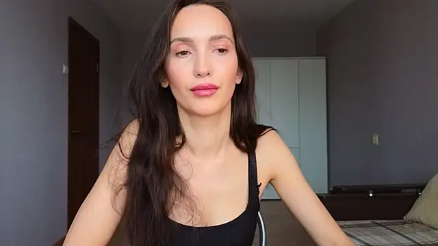 Lillian-Clark online show from February 26, 10:04 am