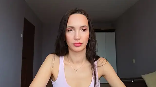 Lillian-Clark online show from January 13, 7:56 am