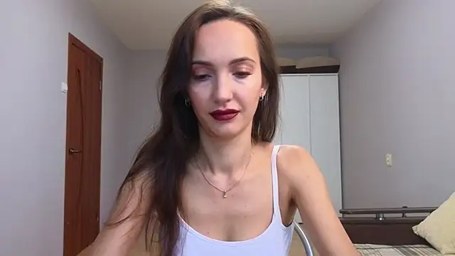 Lillian-Clark online show from November 6, 5:11 am