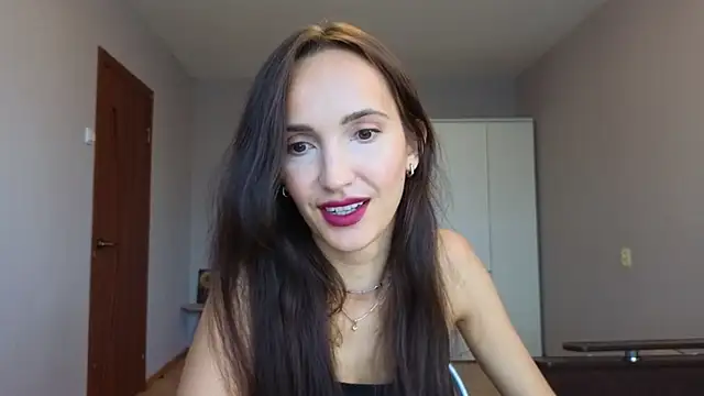 Lillian-Clark online show from September 27, 11:16 am