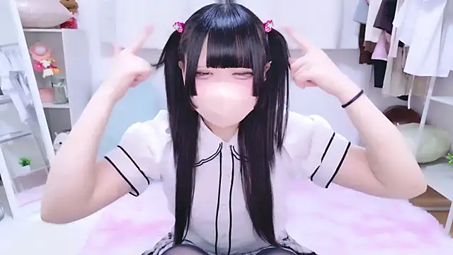 Nano chan  online show from March 7, 9:05 am