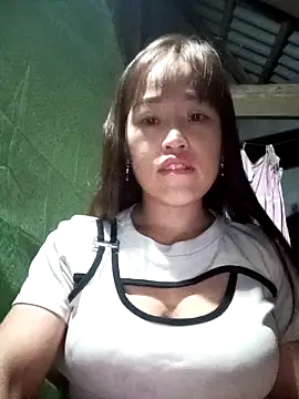 Vuong x online show from October 2, 8:23 pm