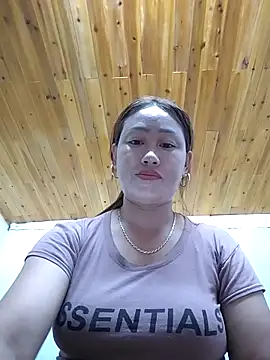 Snapshot of Dung_x chatting on February 28, 1:33 pm Dung x online show from February 28, 1:33 pm