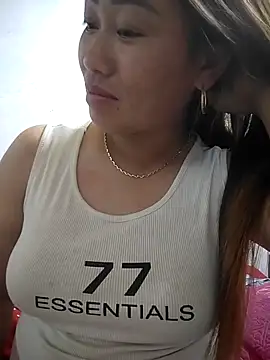 Dung x online show from April 17, 1:25 pm