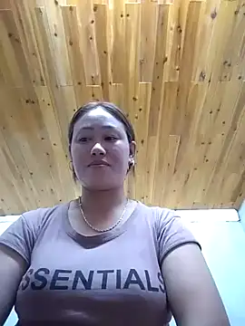 Snapshot of Dung_x chatting on February 17, 1:30 pm Dung x online show from February 17, 1:30 pm