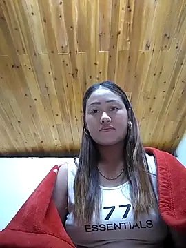 Snapshot of Dung_x chatting on February 3, 6:40 am Dung x online show from February 3, 6:40 am